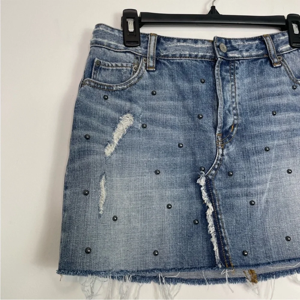 Rails Wynonna Medium Vintage All Over Studded Distressed Jean Mini Skirt. SZ 29